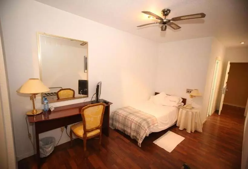 Fotos del hotel Pintor Marsà:  17