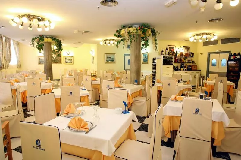 Fotos del hotel Playa Grande:  11