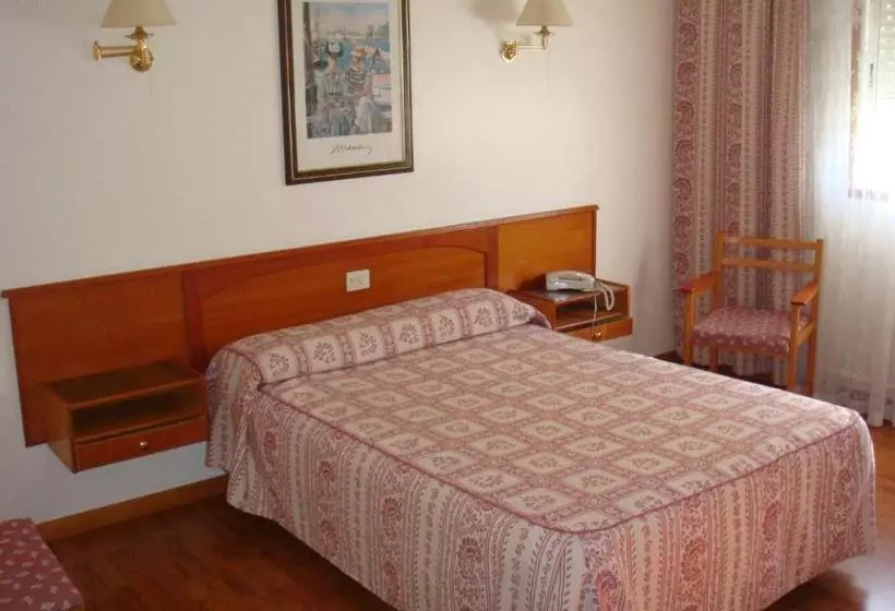 Fotos del hotel San Juan Ii:  11