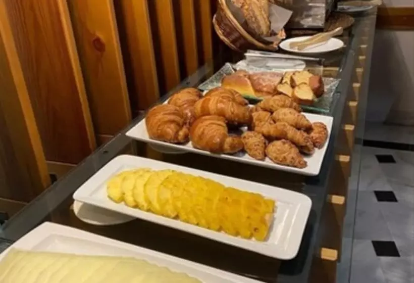 Fotos del hotel Ii Virrey:  25