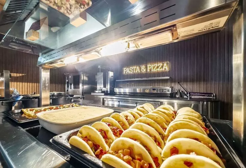 Fotos del hotel San Fermín:  7