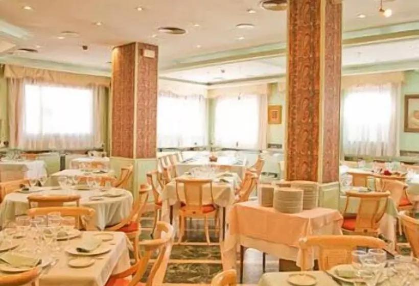 Fotos del hotel Tibur:  4