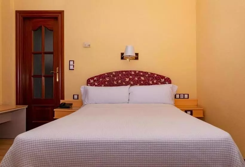 Fotos del hotel Tibur:  2