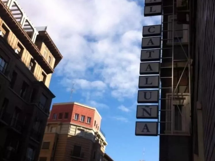 Fotos del hotel Hostal Cataluña:  13