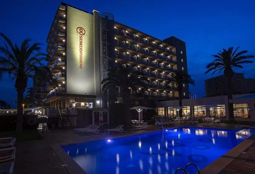 Monterrey Roses By Pierre & Vacances