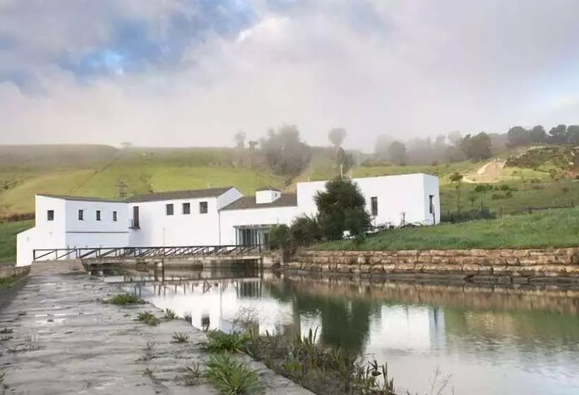 Fotos del hotel Peña De Arcos:  13