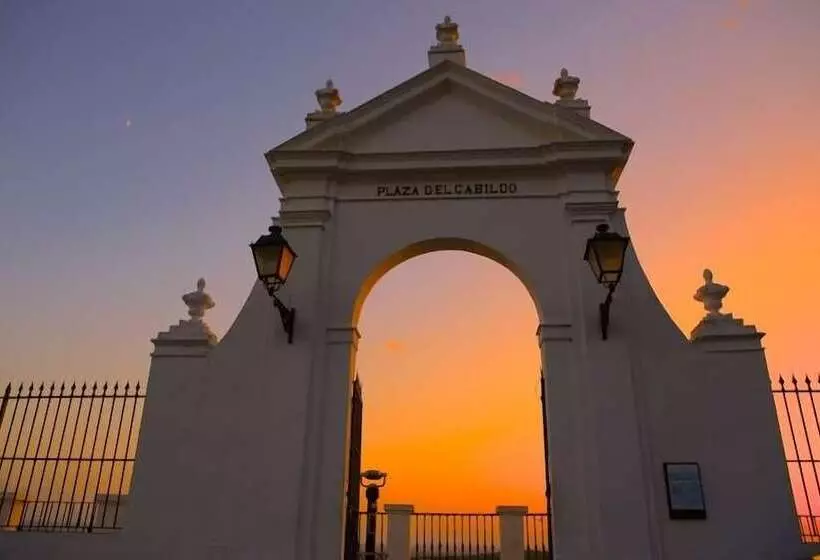 Fotos del hotel Peña De Arcos:  12