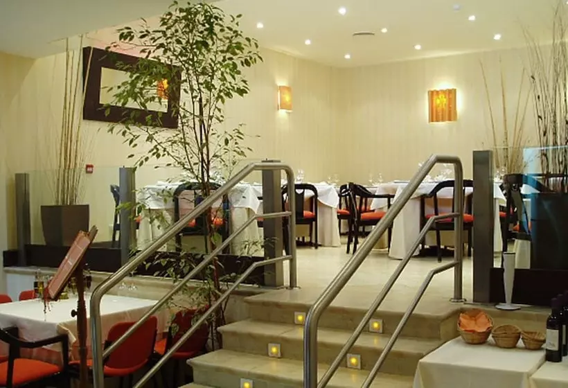 Fotos del hotel Villa De Barajas:  31