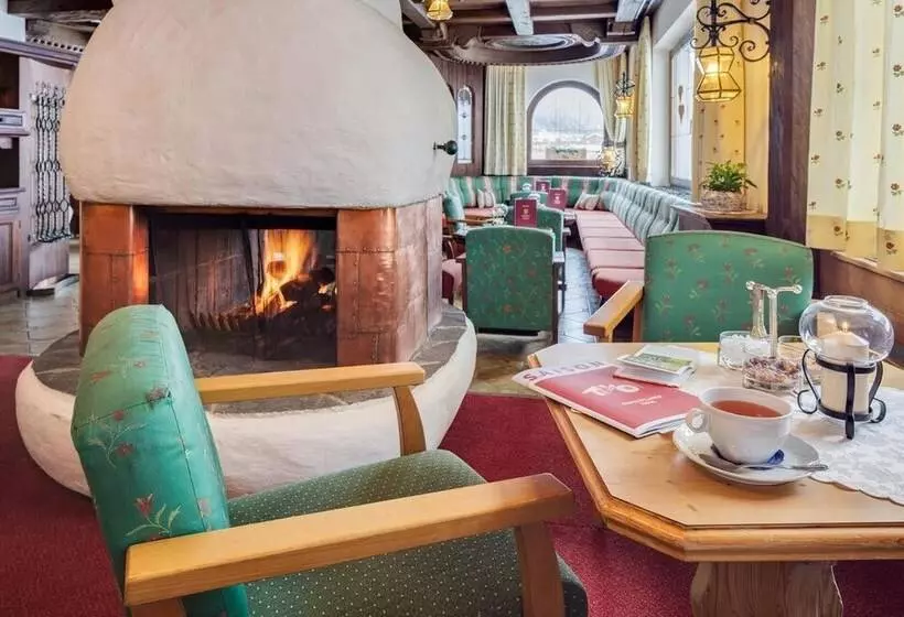 Fotos del hotel Alpenhotel Fernau:  22