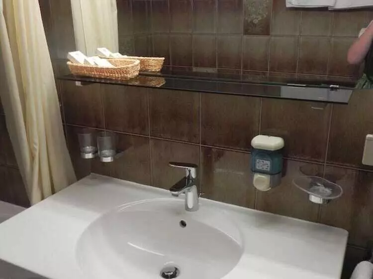 Fotos del hotel Alpenhotel Fernau:  15