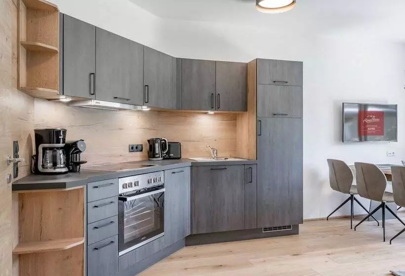 Fotos del hotel Alpenparks Chalet & Apartment Alpina Seefeld:  5