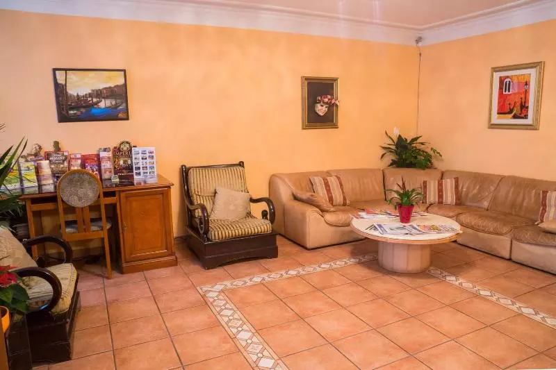 Fotos del hotel Bajazzo:  2