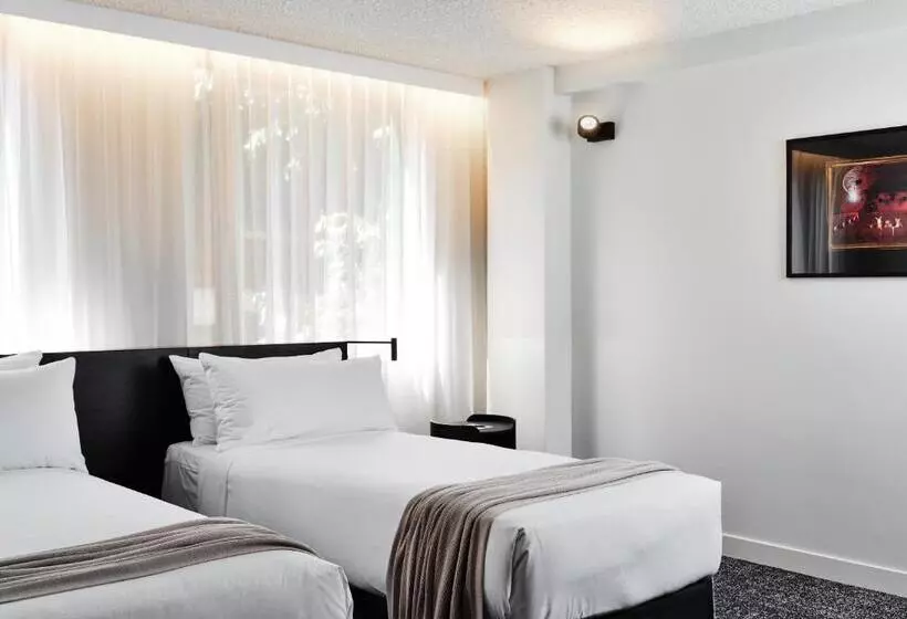 Lancemore Crossley St. Melbourne