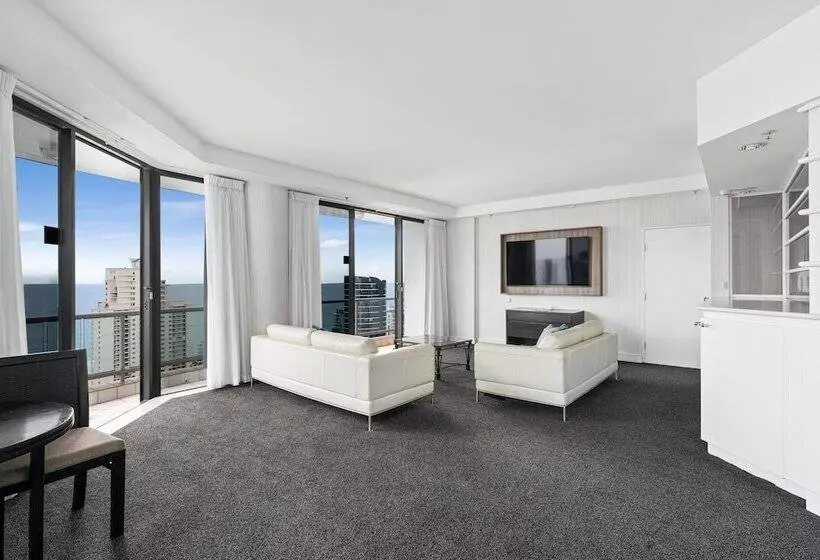 Crowne Plaza Surfers Paradise, An Ihg