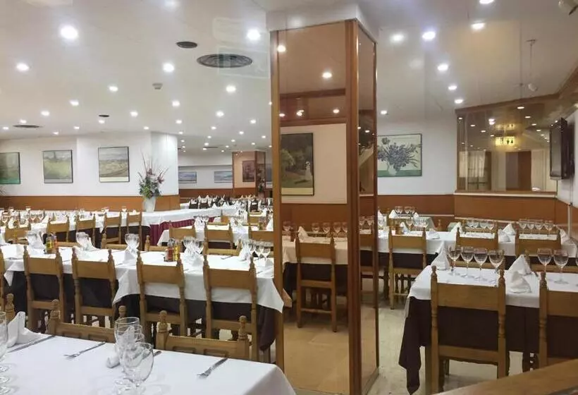 Fotos del hotel Folch:  8