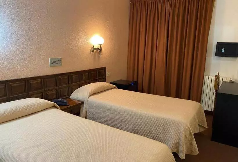 Fotos del hotel Folch:  11