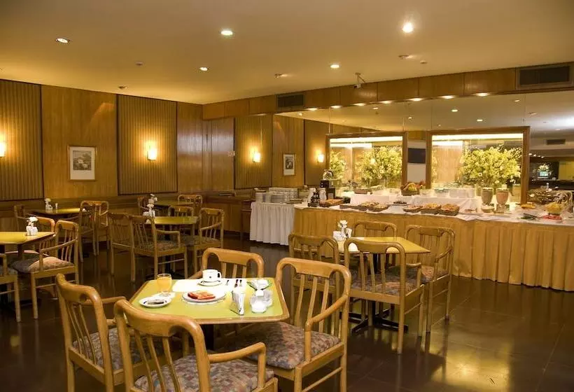 Fotos del hotel Solans Carlton:  3