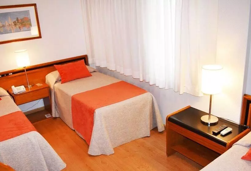 Fotos del hotel Solans Carlton:  13