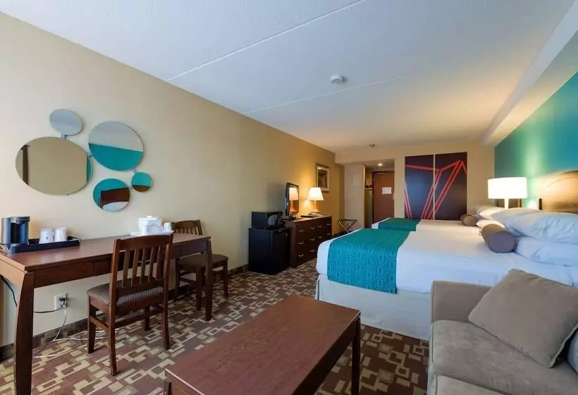 Fotos del hotel Howard Johnson Plaza By Wyndham By The Falls Niagara Falls:  2