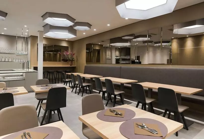 Fotos del hotel Savoy:  8