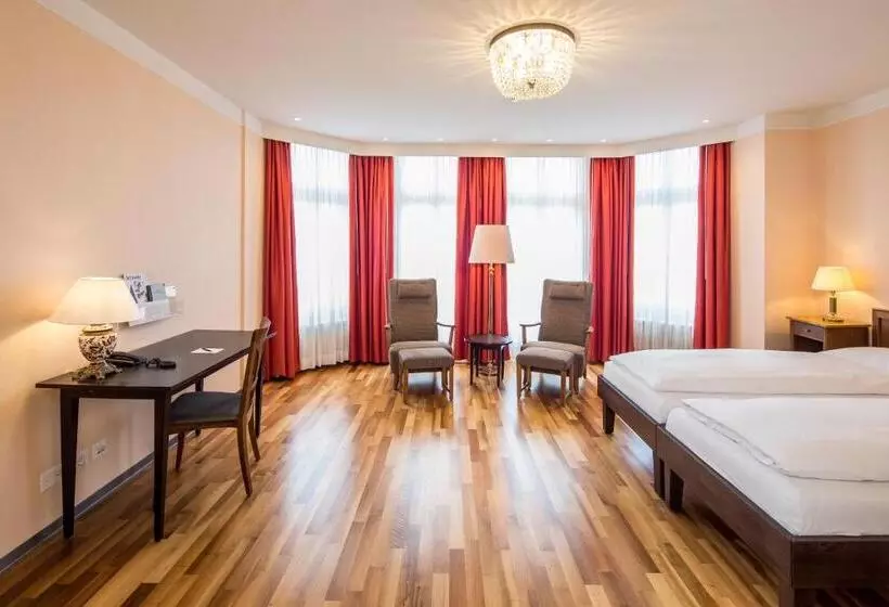 Fotos del hotel Schweizerhof Basel:  22