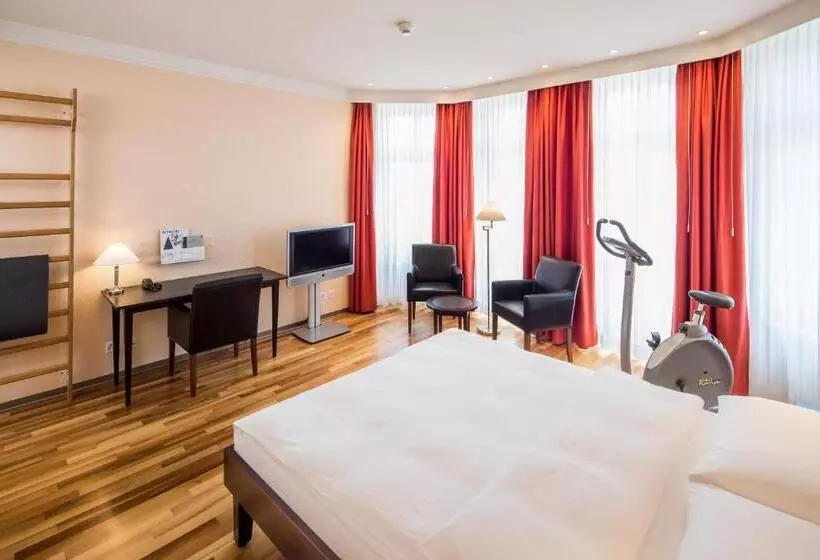 Fotos del hotel Schweizerhof Basel:  18