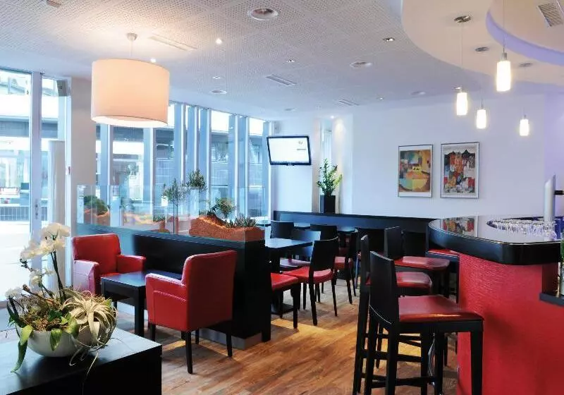 Fotos del hotel Sorell Hotel Ador:  9