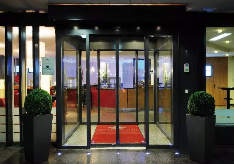 Fotos del hotel Sorell Hotel Ador:  7