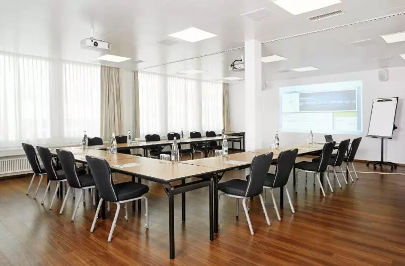 Fotos del hotel Sorell Hotel Ador:  10