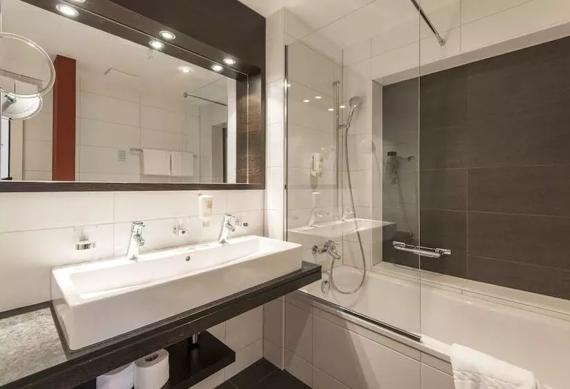 Fotos del hotel Alpina Luzern:  3