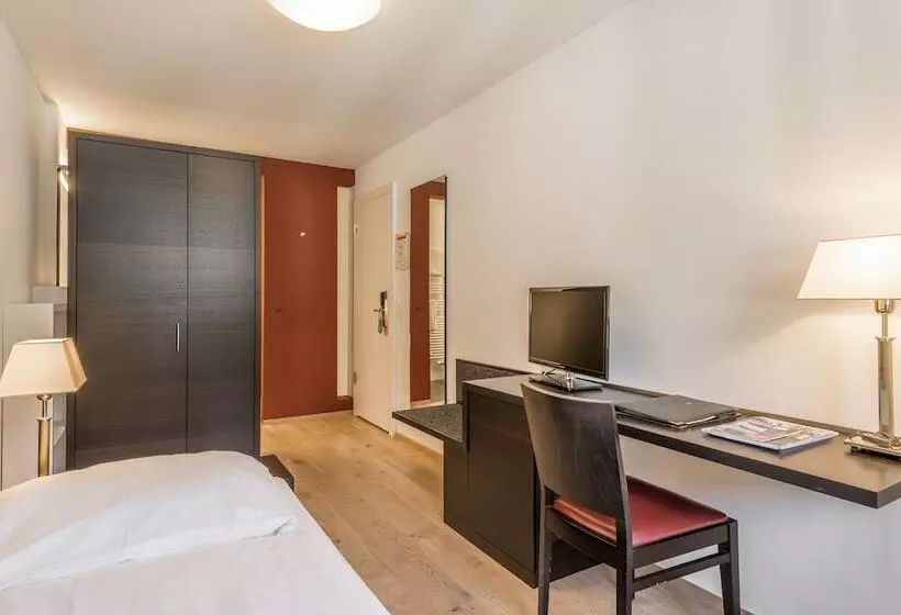 Fotos del hotel Alpina Luzern:  19