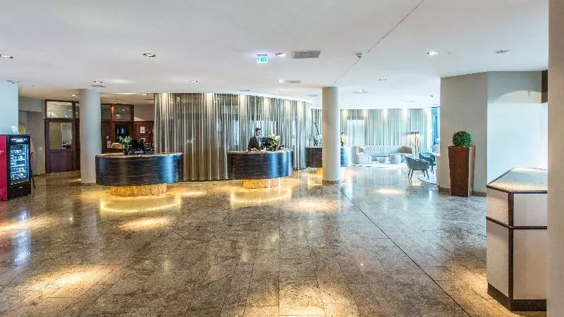 Fotos del hotel Mövenpick Hotel Lausanne:  22
