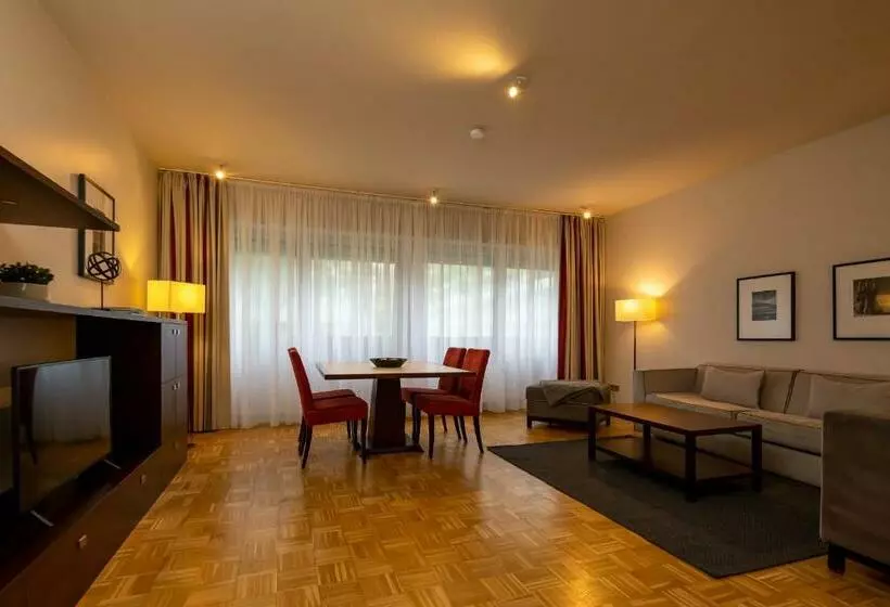 Fotos del hotel Golden Tulip Berlin Hotel Hamburg:  15