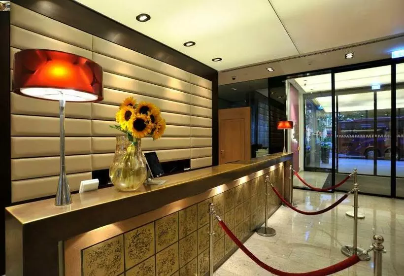 Fotos del hotel Golden Tulip Berlin Hotel Hamburg:  3