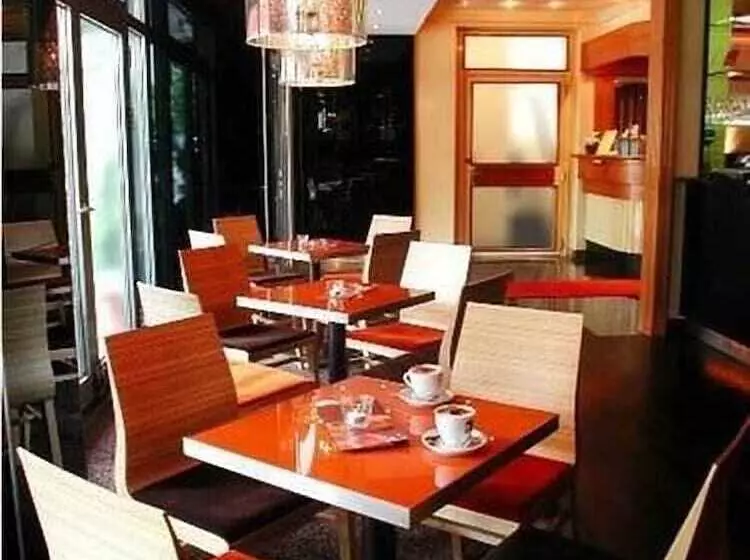 Fotos del hotel City Monopol:  12