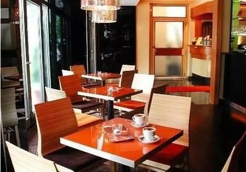 Fotos del hotel City Monopol:  8