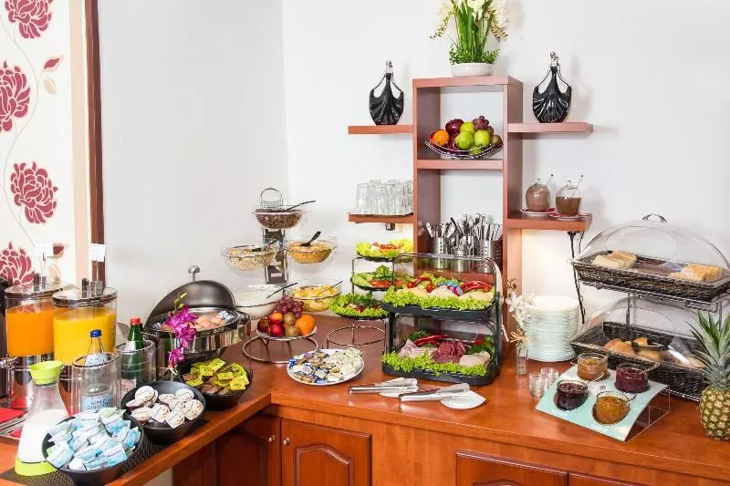 Fotos del hotel Condor:  14