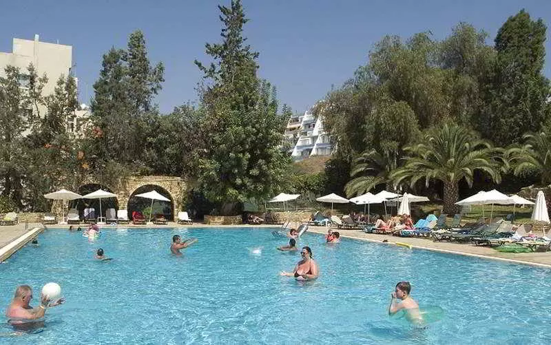 Fotos del hotel Golden Arches:  3