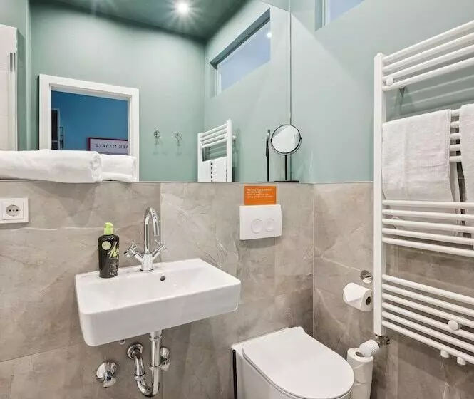 Fotos del hotel Rewari  Berlin:  3