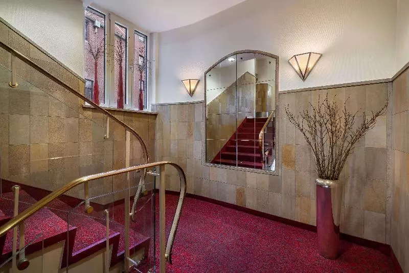 Fotos del hotel Select Hotel Tiefenthal:  7