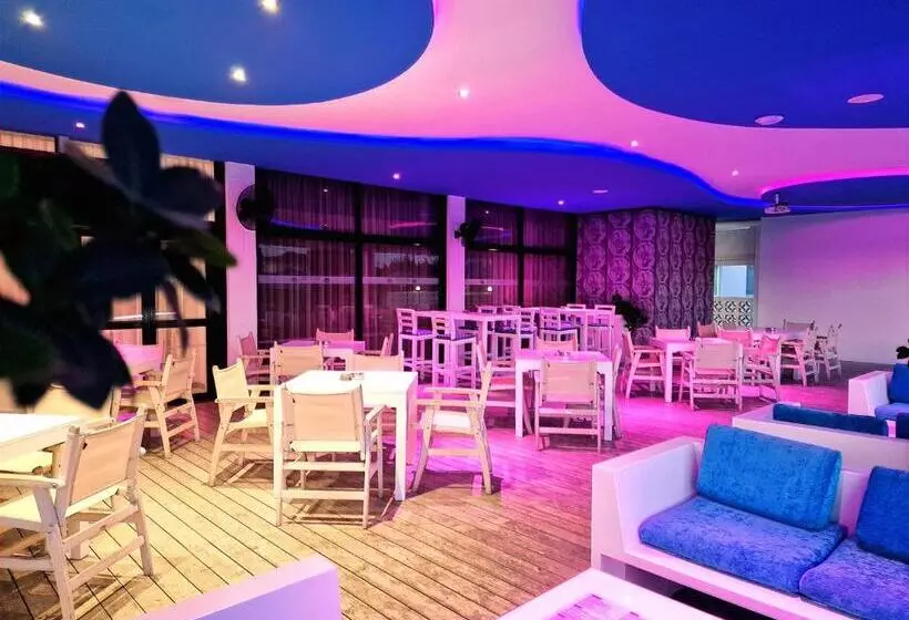 Fotos del hotel Sveltos:  5