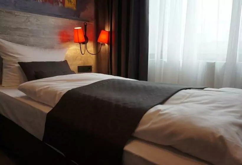 Fotos del hotel Urban Home:  8