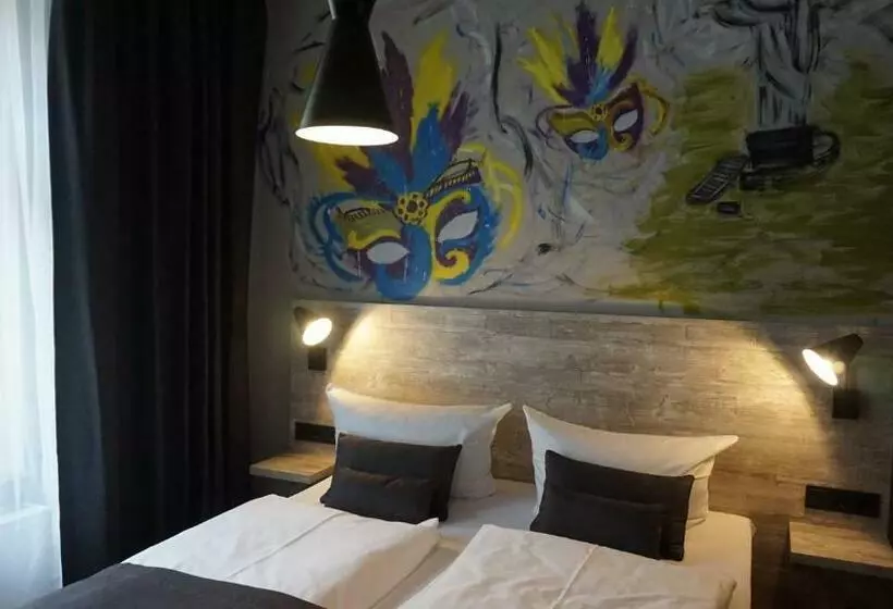 Fotos del hotel Urban Home:  9