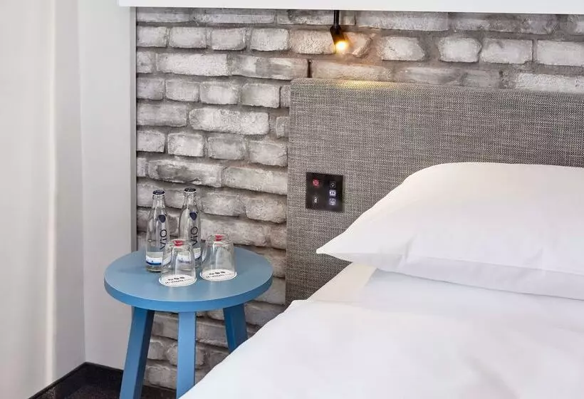 Fotos del hotel H+  Bremen:  12