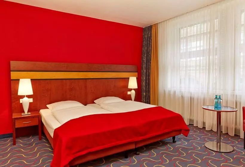 Fotos del hotel H+  Bremen:  21