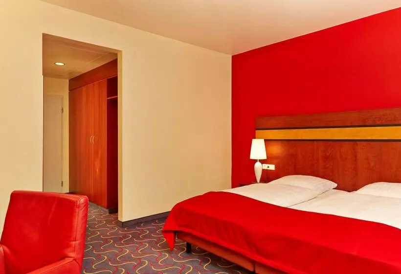 Fotos del hotel H+  Bremen:  4