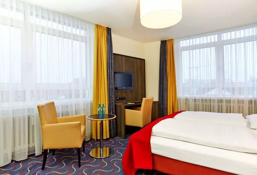 Fotos del hotel H+  Bremen:  2