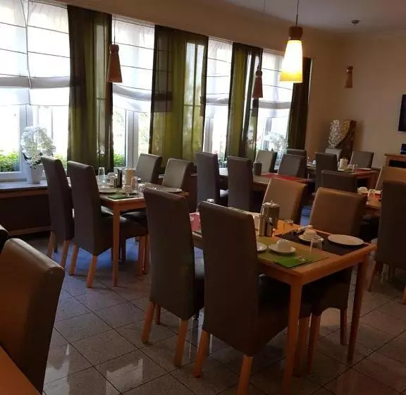 Fotos del hotel Drei Kronen:  3