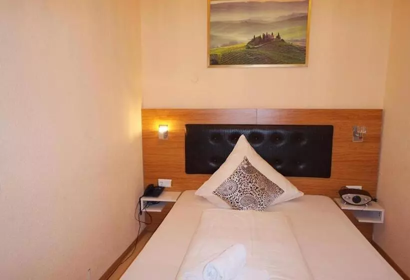 Fotos del hotel Drei Kronen:  20