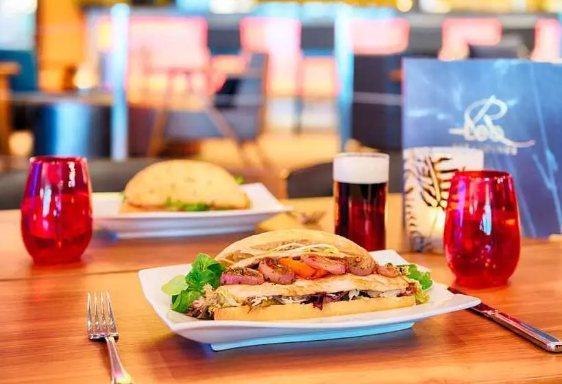 Fotos del hotel Leonardo Royal  Düsseldorf Königsallee:  21